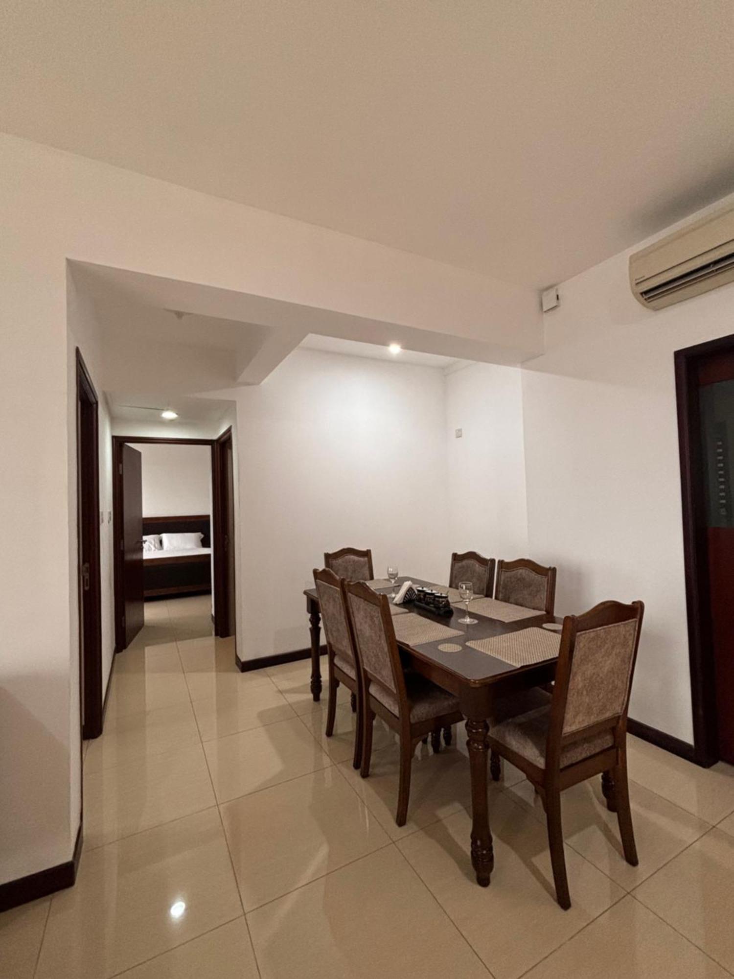 Colombo On320 Union Place * Dehiwala-Mount Lavinia
