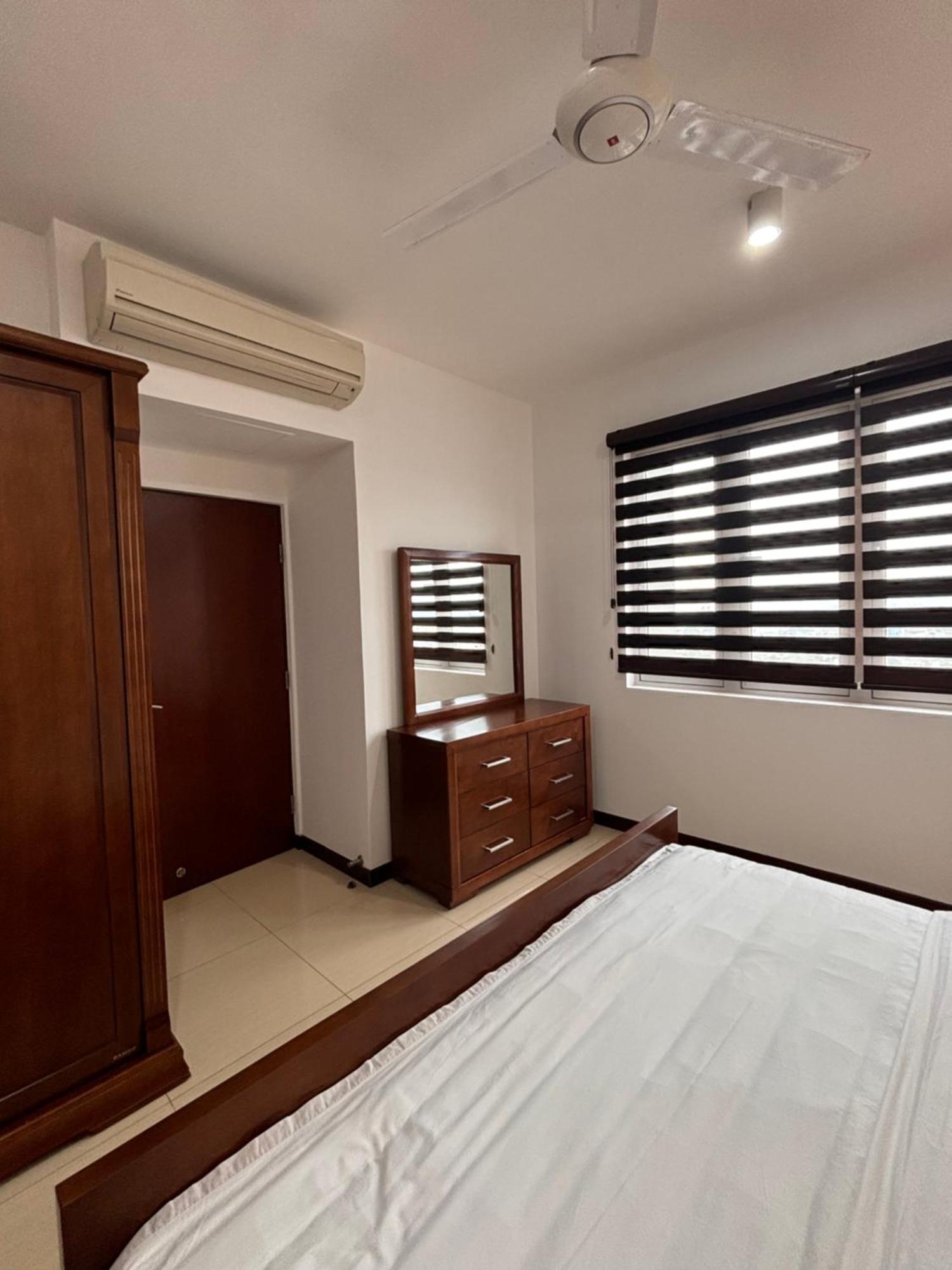 Apartment Colombo On320 Union Place Dehiwala-Mount Lavinia