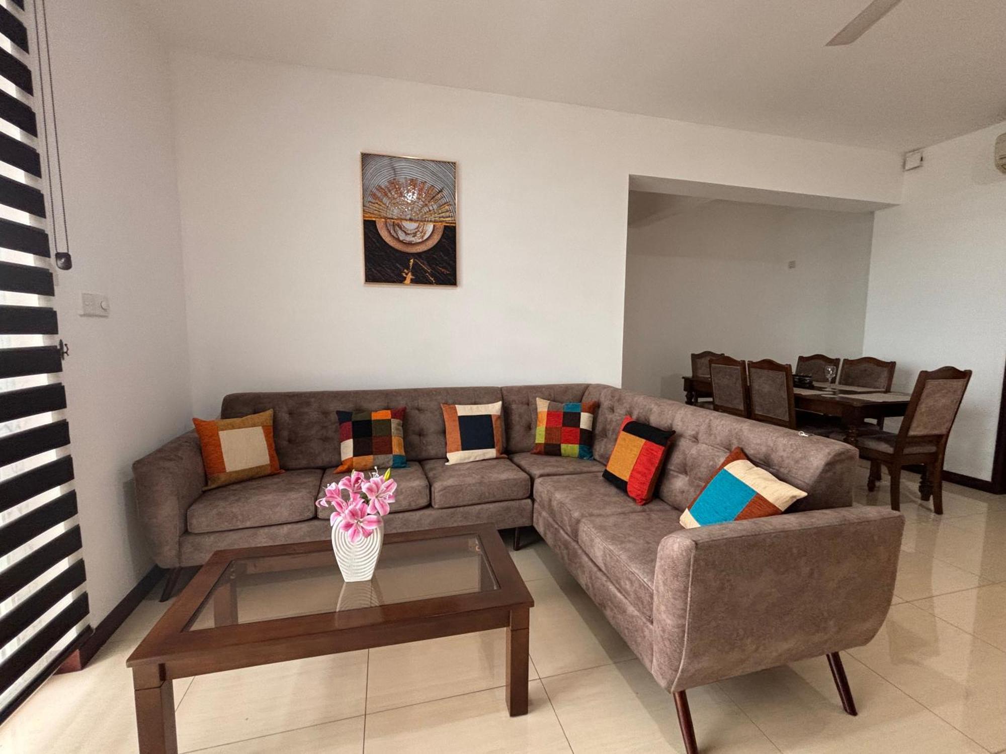 Colombo On320 Union Place Apartment Dehiwala-Mount Lavinia